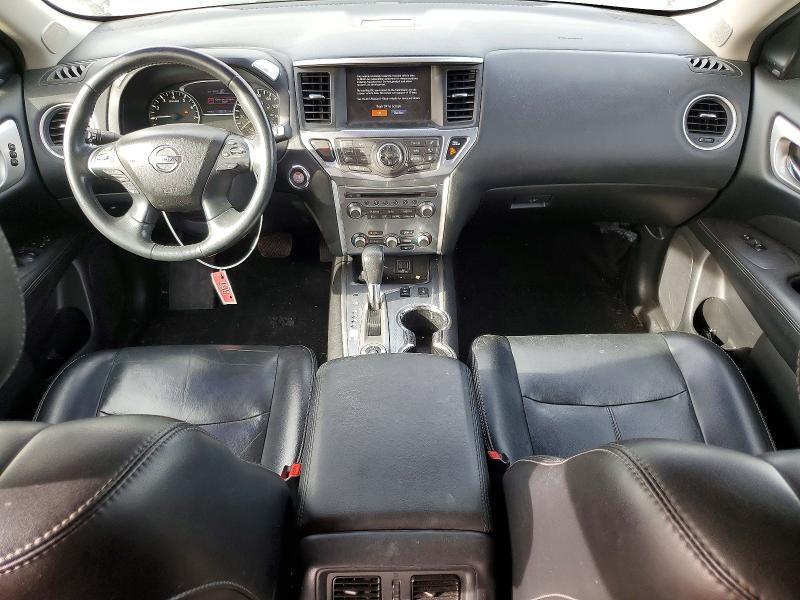 2018 Nissan Pathfinder s