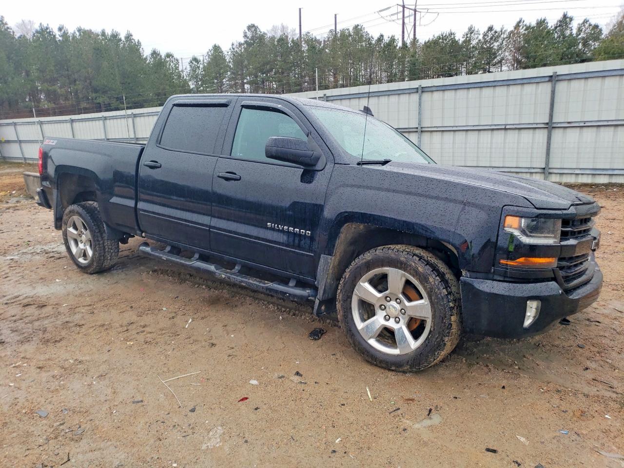2017 Chevrolet Silverado K1500 LT