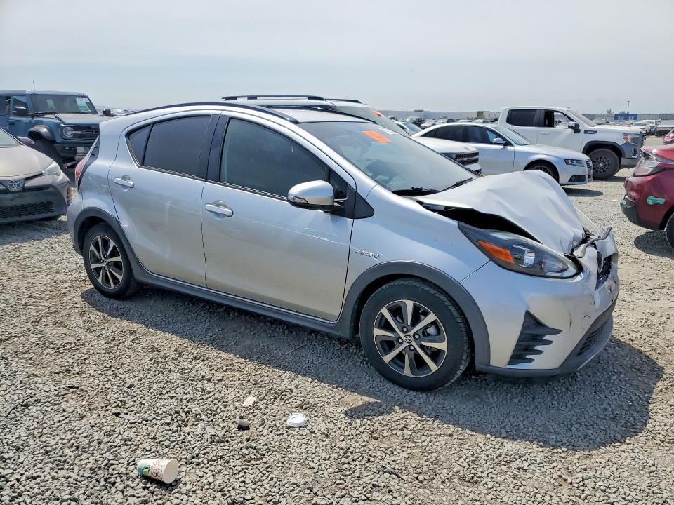 2018 Toyota Prius c two