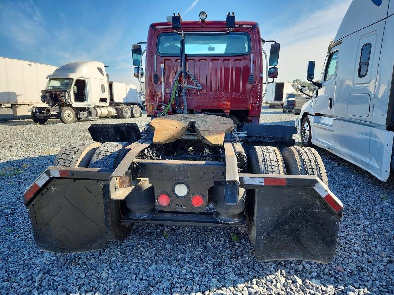 2016 Freigliner 2016 Freightliner Business Class M2 Semi Truck