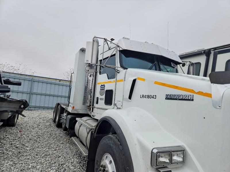 2020 Kenworth T880 Semi Truck
