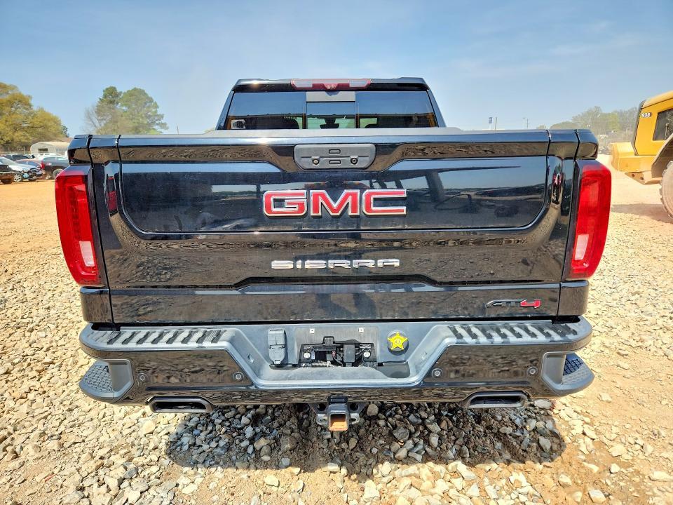 2020 GMC Sierra K1500 AT4