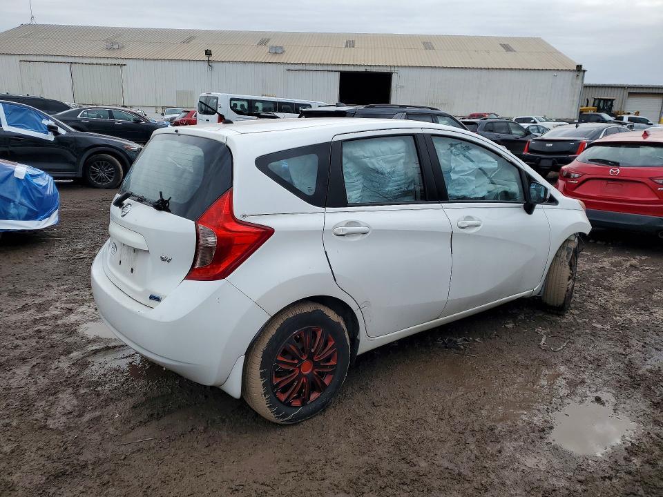 2015 Nissan Versa Note sv