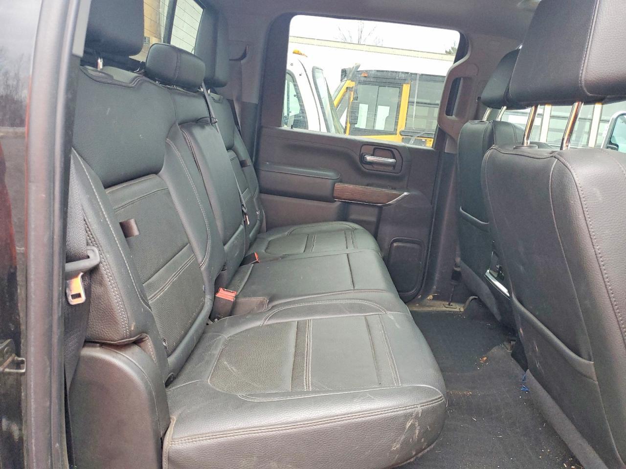 2022 GMC Sierra K3500 Denali