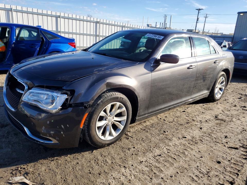 2015 Chrysler 300 Limited