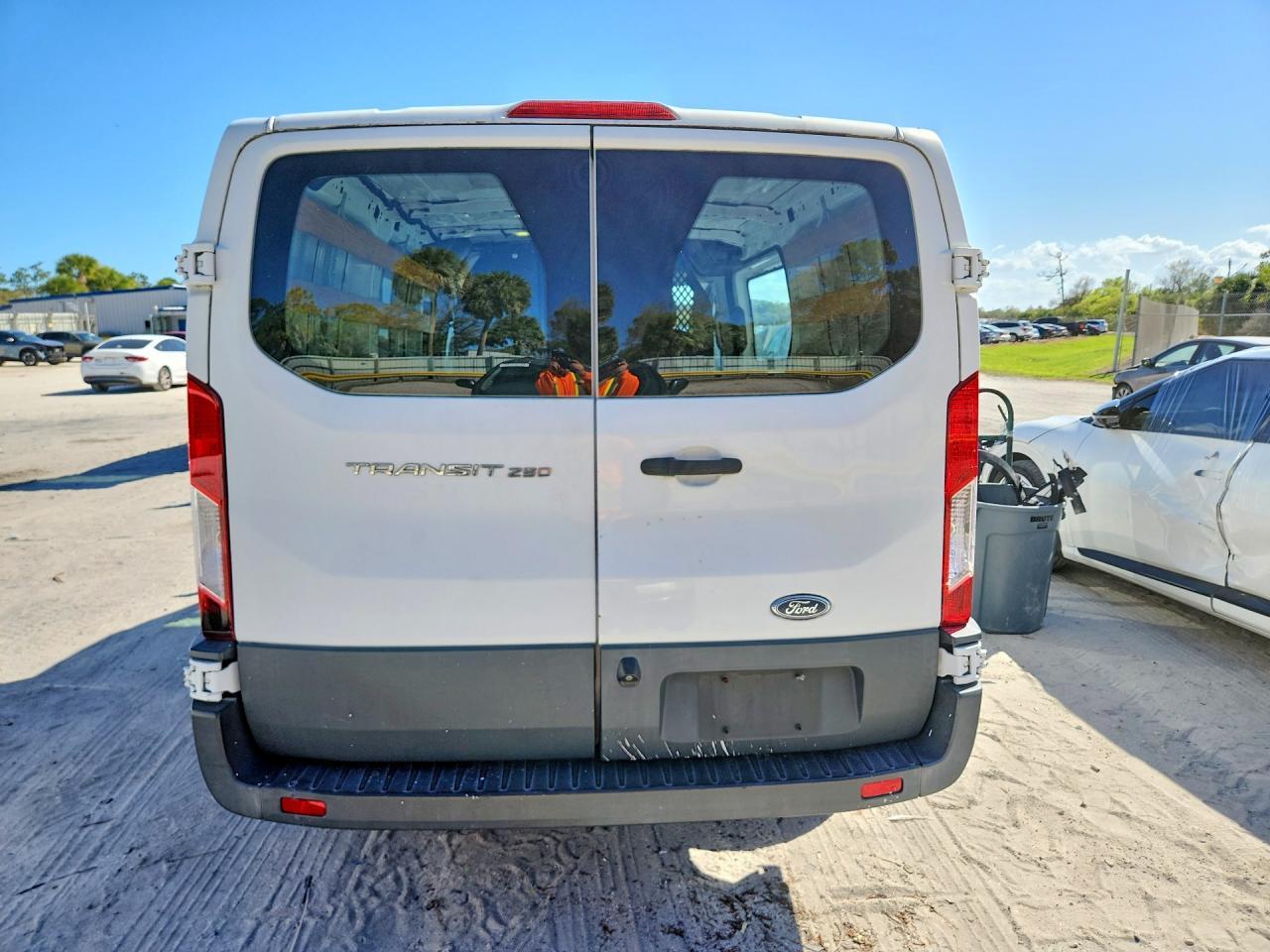 2017 Ford Transit 250 Delivery van