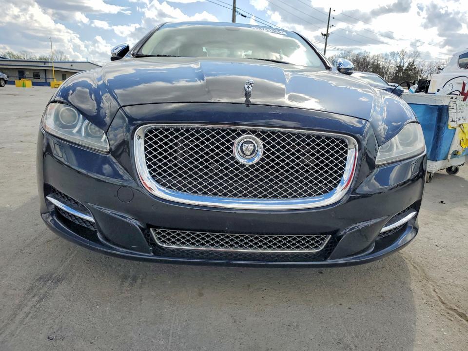 2013 Jaguar XJ