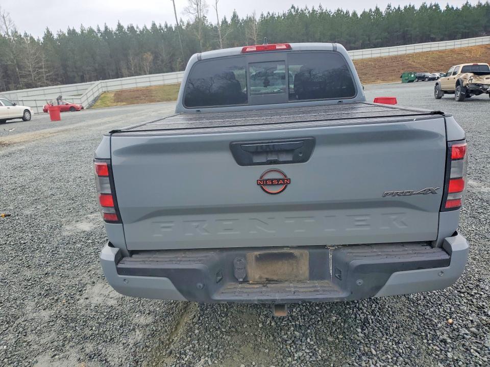 2022 Nissan Frontier PRO-4X