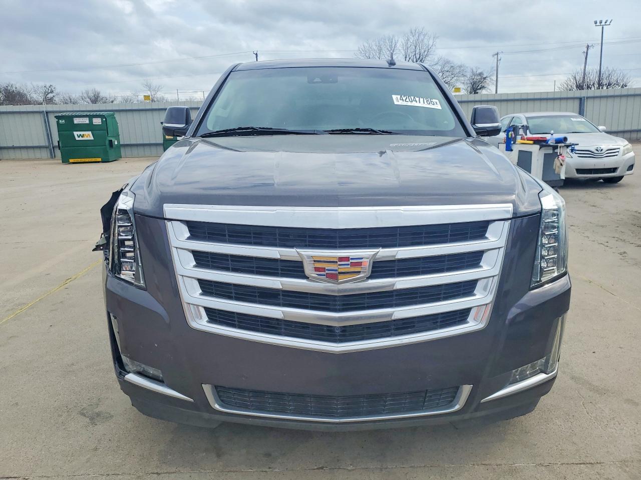 2018 Cadillac Escalade Luxury