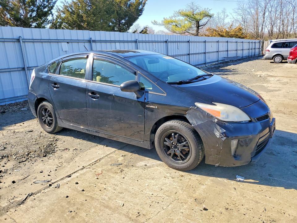2013 Toyota Prius two