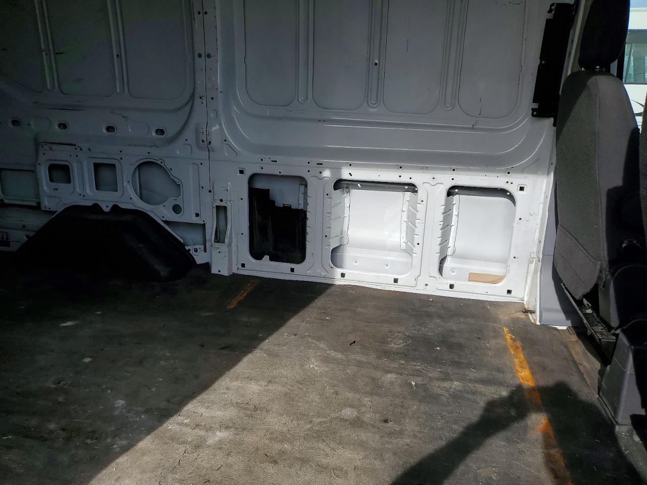 2015 Ford Transit 250 Delivery Van