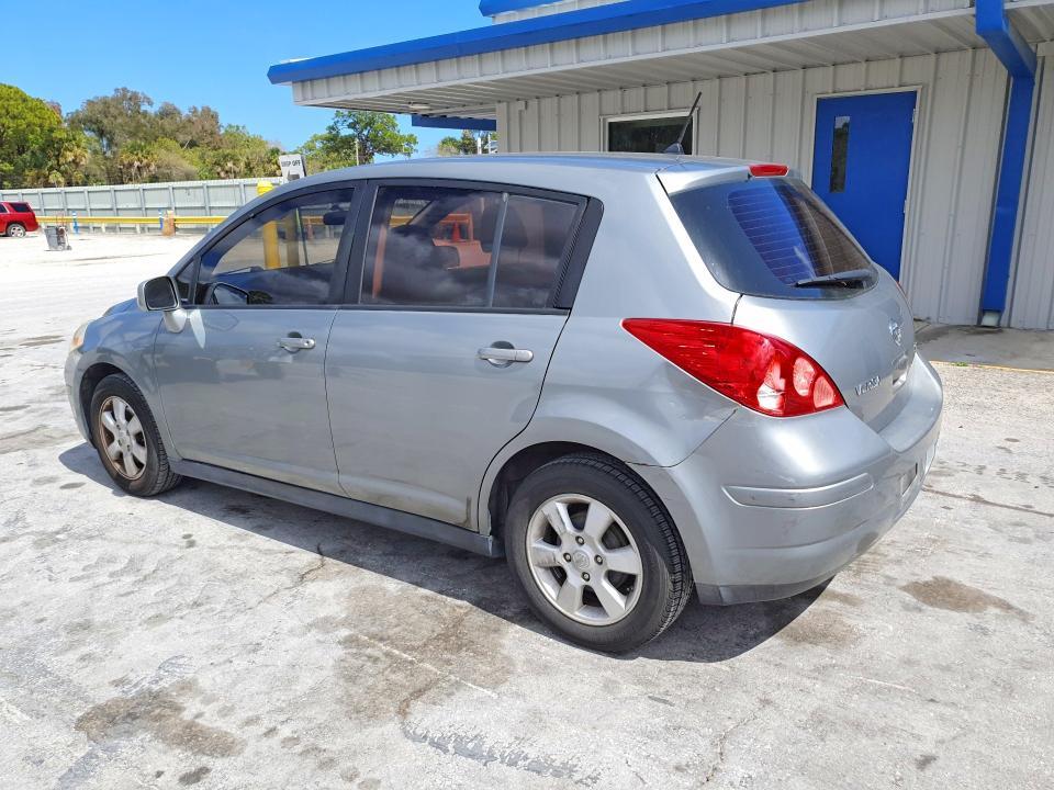 2007 Nissan Versa 1.8 s