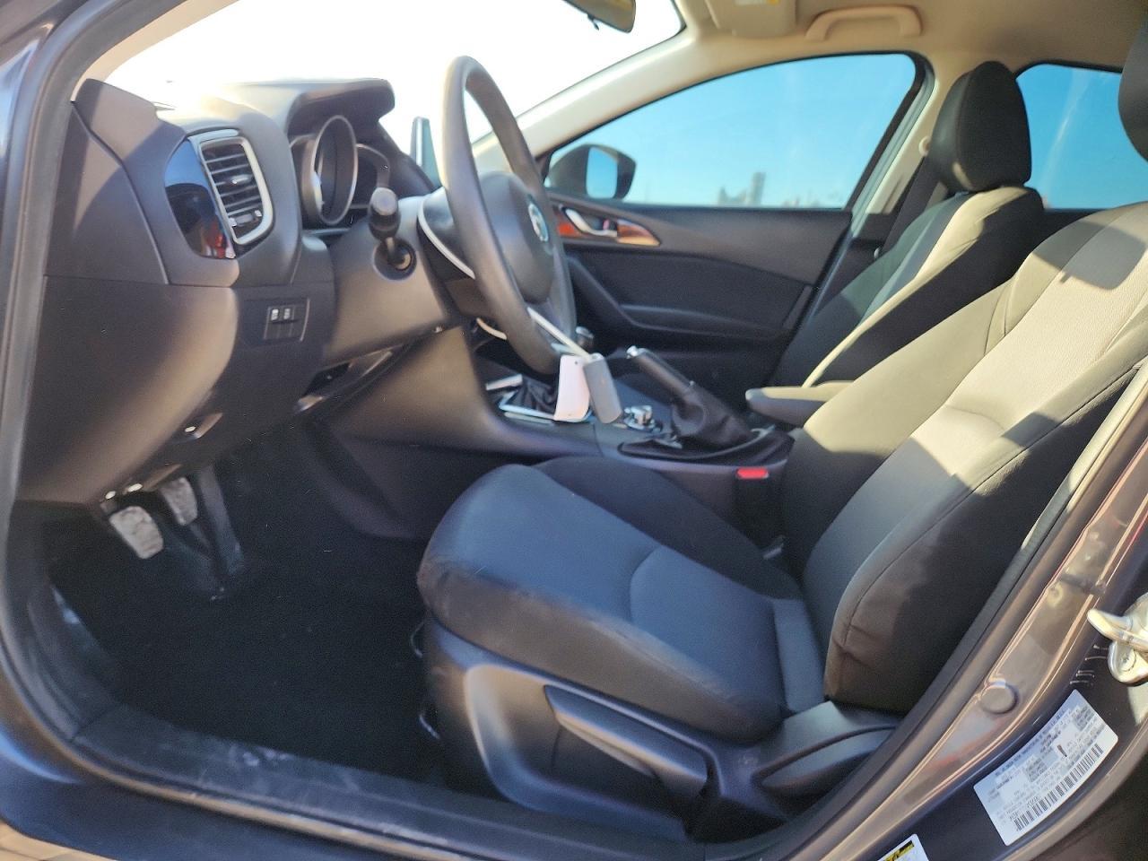 2016 Mazda 3 Sport