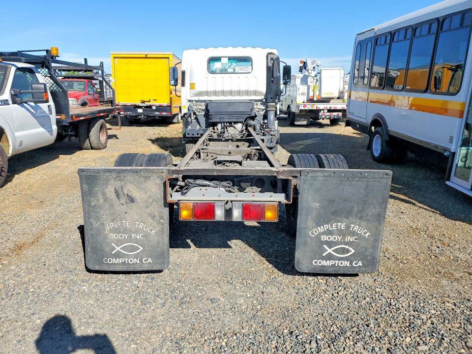 2017 Isuzu NPR HD