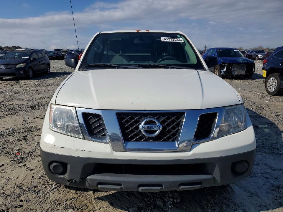 2018 Nissan Frontier s