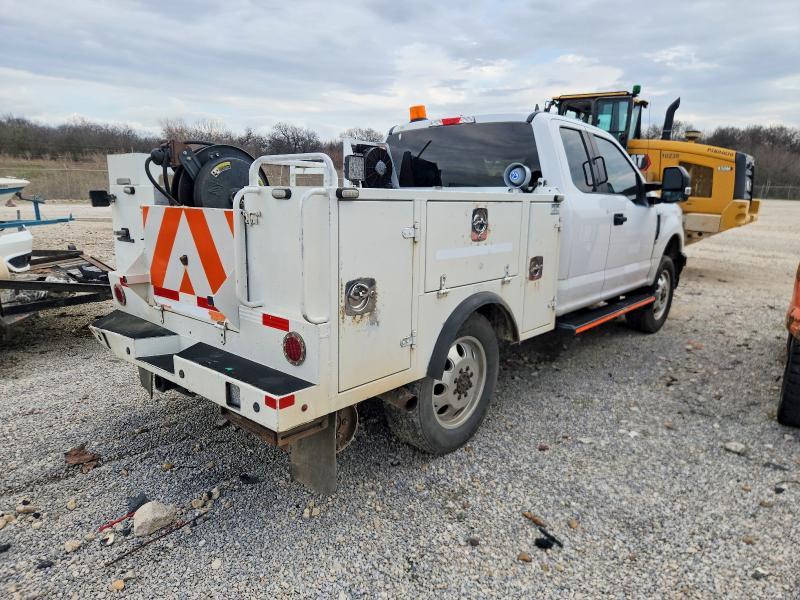 2017 Ford F250 Super Duty Utility / Service Truck