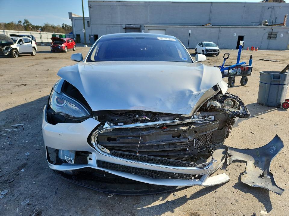 2014 Tesla Model s