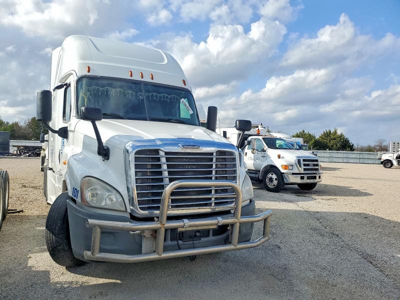 2017 Freigliner 2017 Freightliner Cascadia 1-Semi Truck