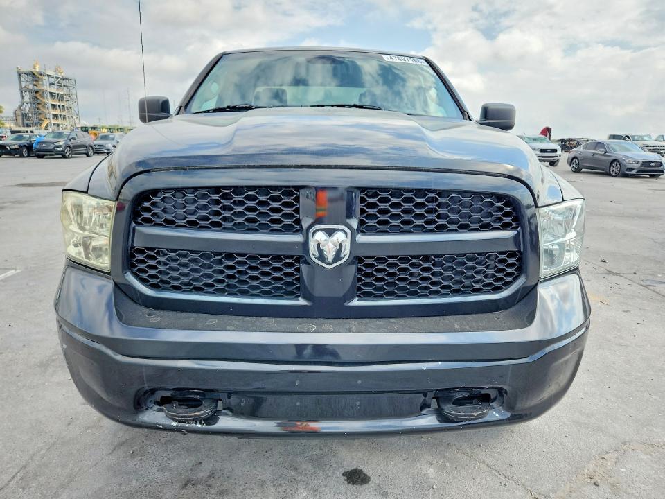 2018 Dodge RAM 1500 ST