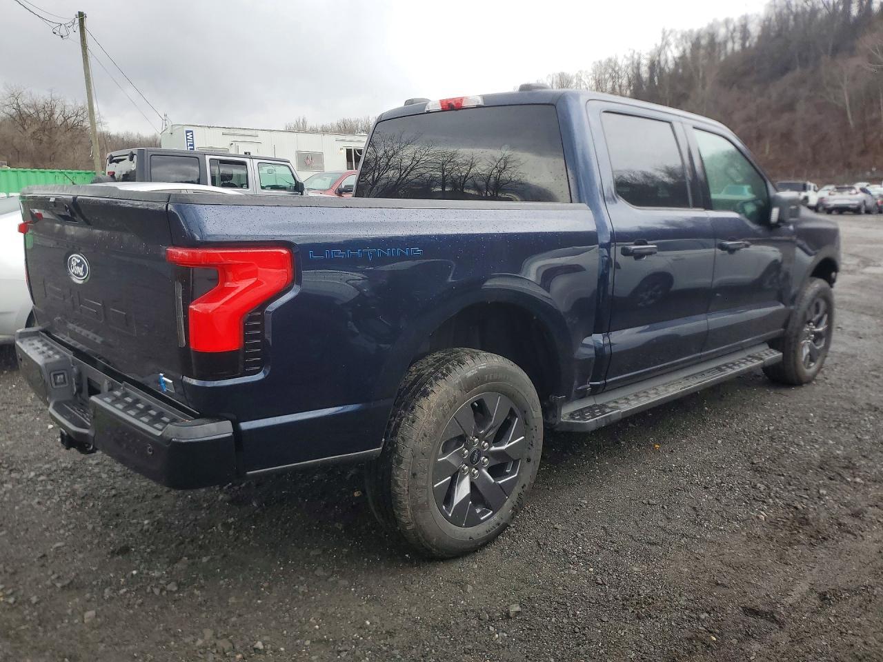 2024 Ford F150 Lightning XLT