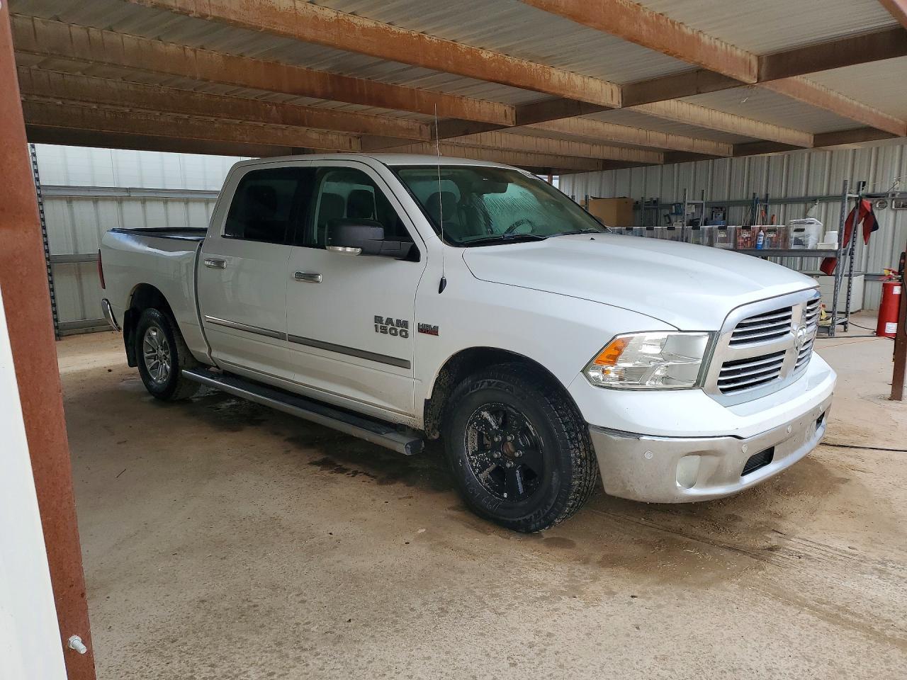 2016 Dodge RAM 1500 SLT