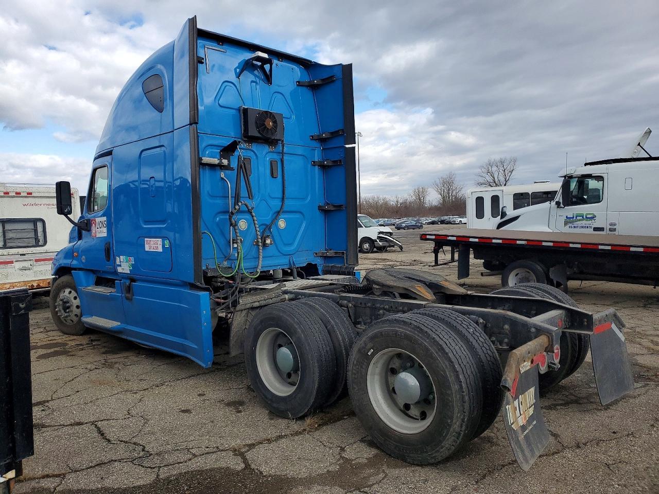 2017 Freightliner Cascadia 125