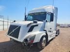 2013 Volvo VNL Semi Truck