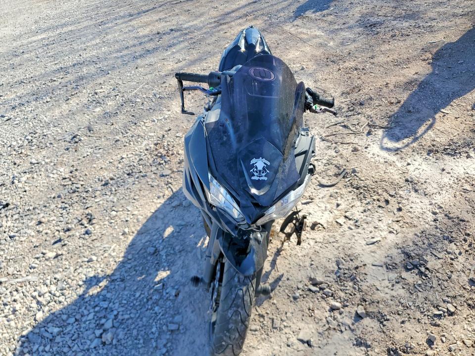 2023 Kawasaki EX650 R