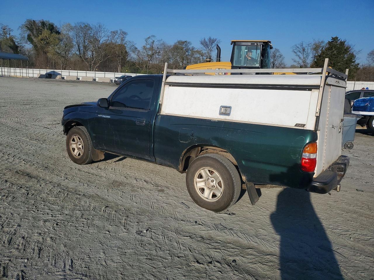 2003 Toyota Tacoma Base