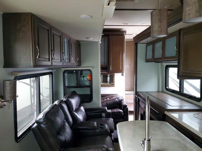 2018 Grand Design Solitude Camper