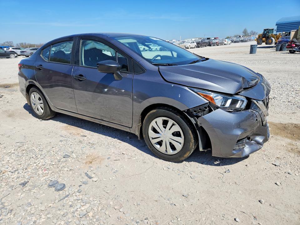 2020 Nissan Versa s