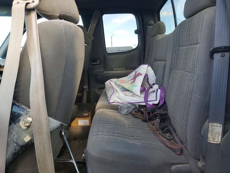 2004 Toyota Tundra SR5