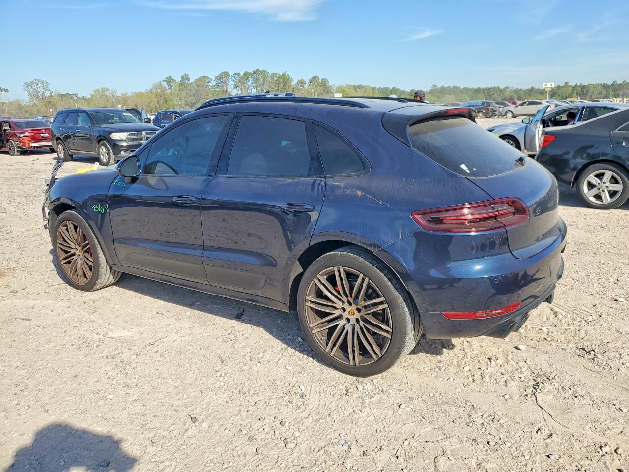 2017 Porsche Macan gts