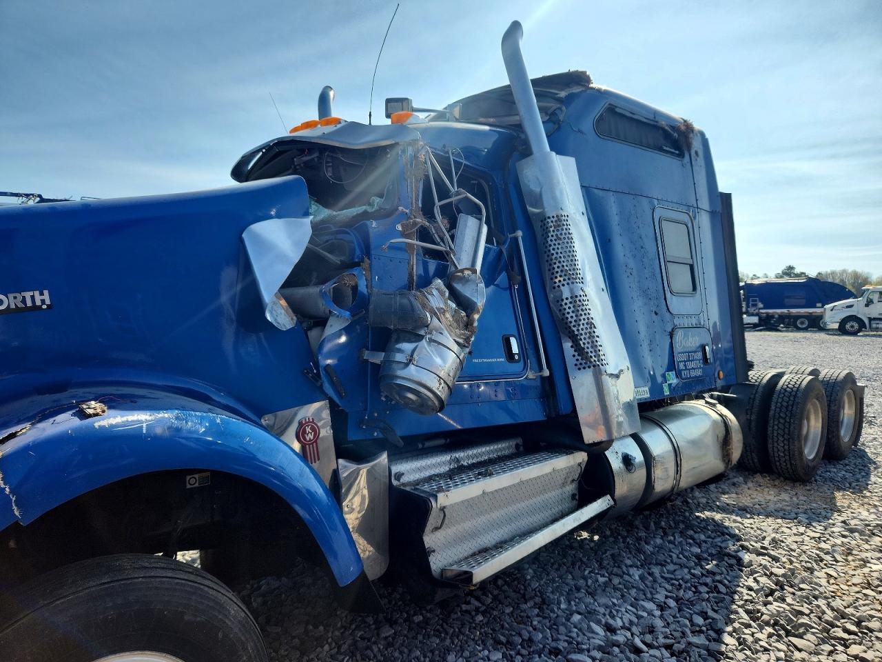 2016 Kenworth W990 Semi Truck