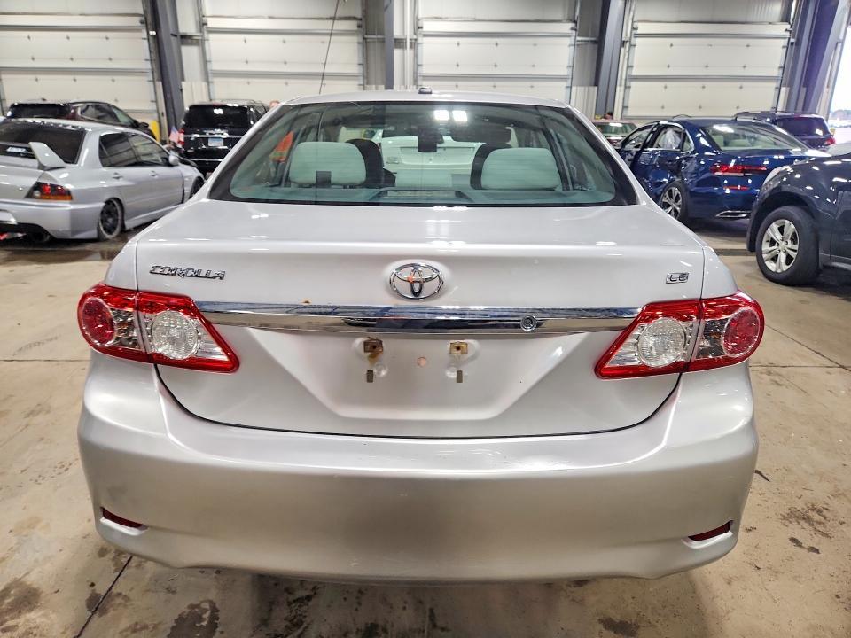 2013 Toyota Corolla le