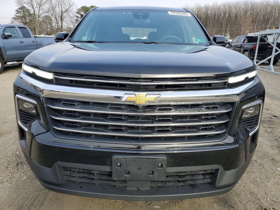 2025 Chevrolet Traverse ls