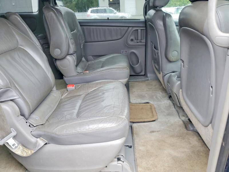 2007 Toyota Sienna xle Limited 7-passenger