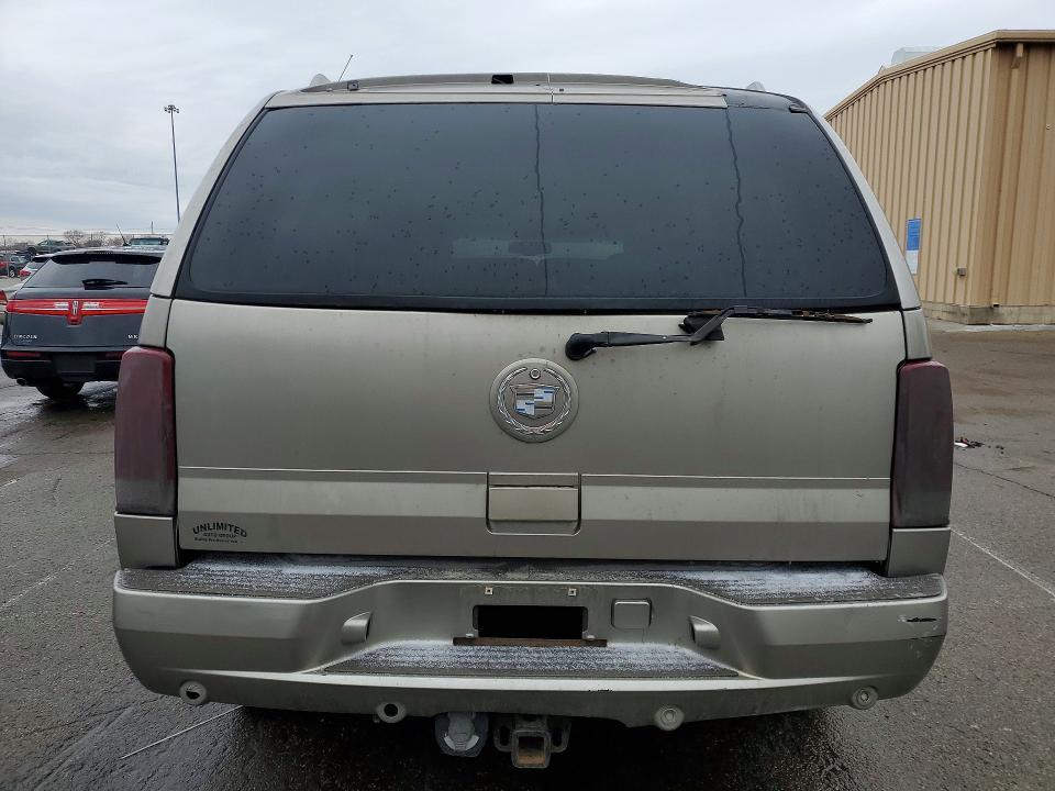 2002 Cadillac Escalade Luxury