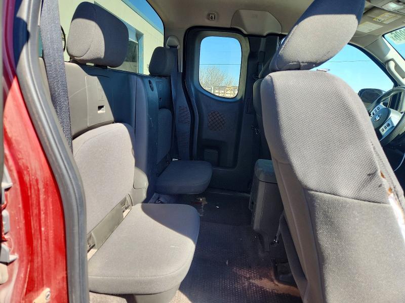 2016 Nissan Frontier s