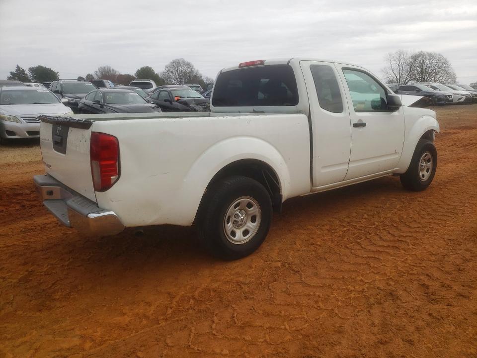 2016 Nissan Frontier S