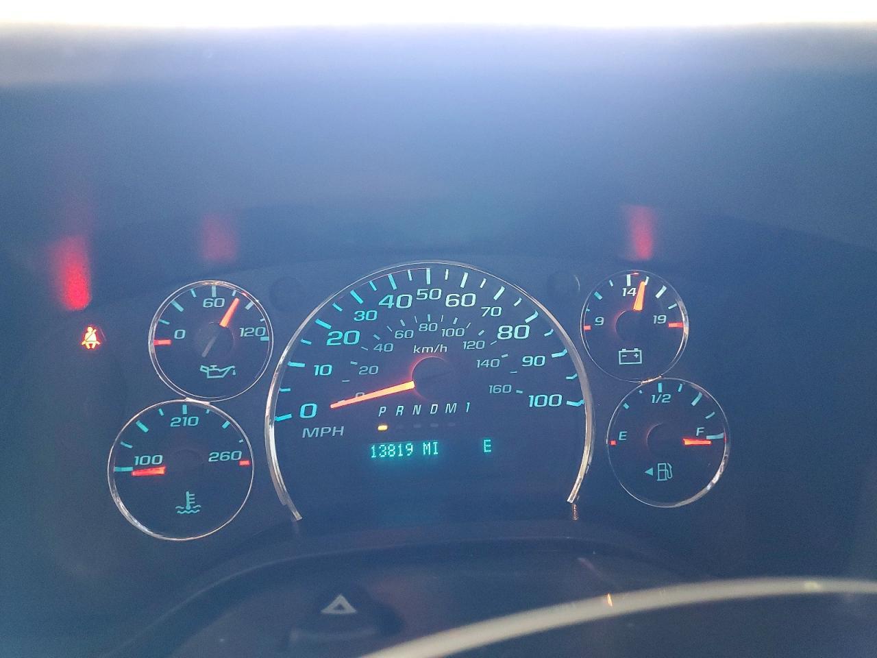 2025 Chevrolet Express G3500 LT
