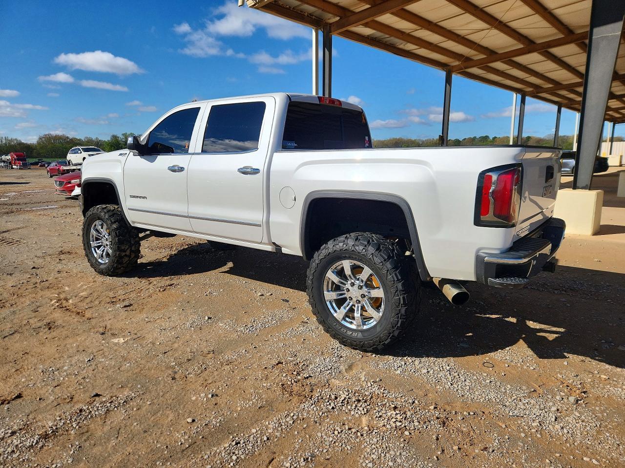2018 GMC Sierra K1500 SLT