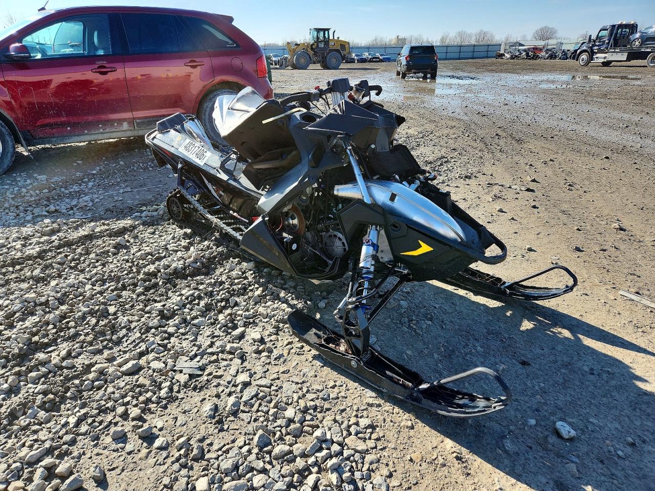 2021 Polaris Axys XCR PKG