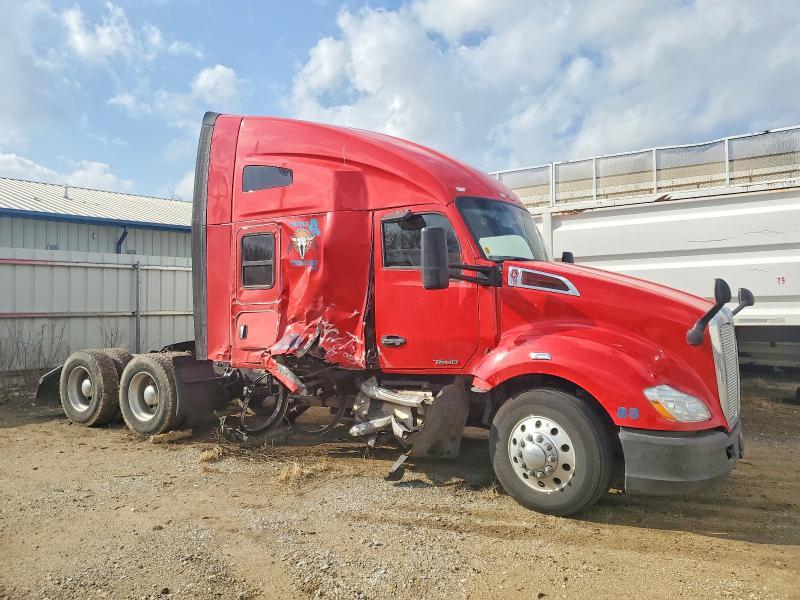 2019 Kenworth T680 Semi Truck