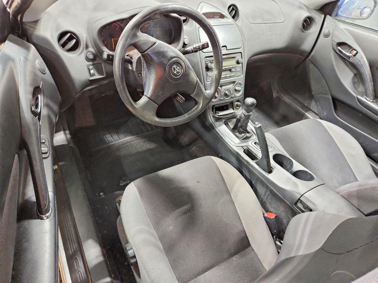 2004 Toyota Celica gt