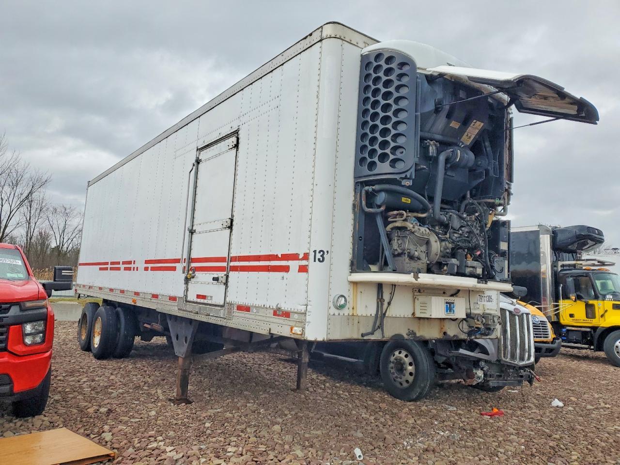 2012 Utility VS2RA Refrigerated Van Trailer