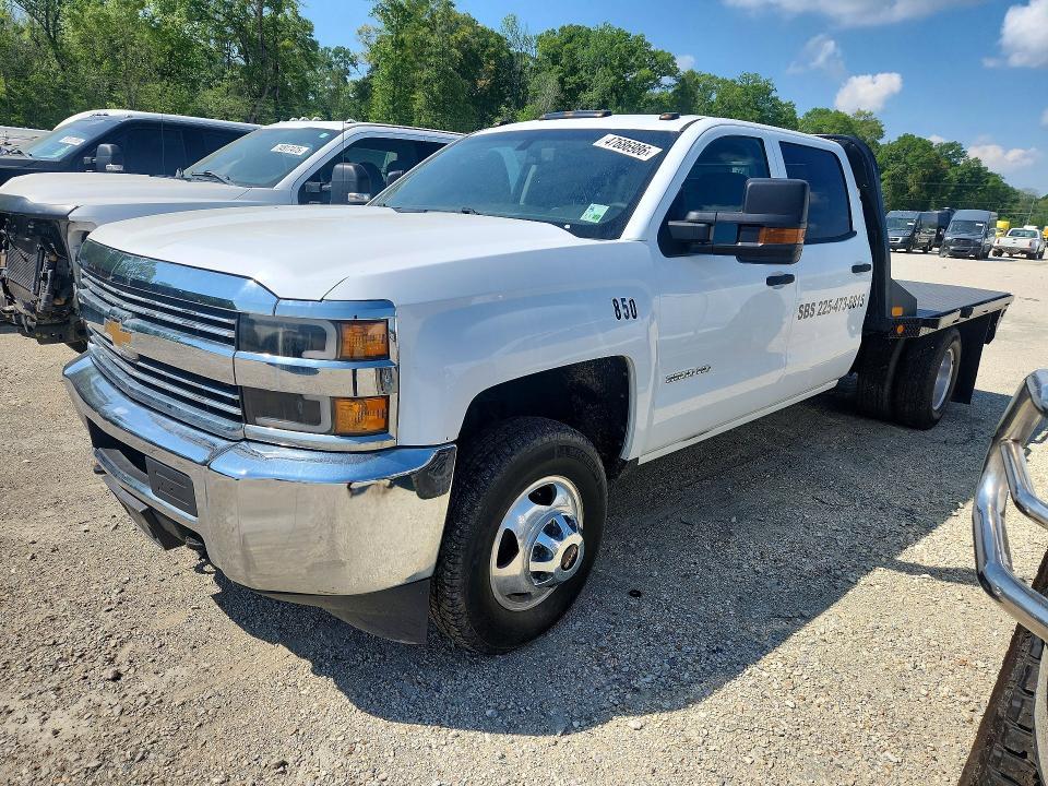2016 Chevrolet Silverado Flatbed Truck