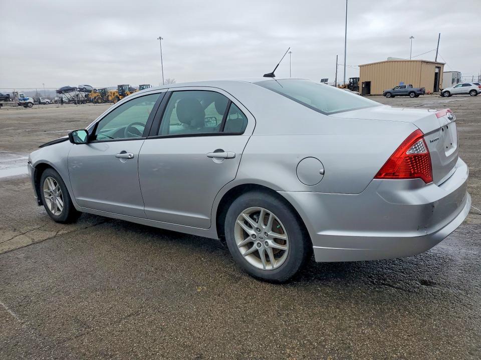 2012 Ford Fusion s