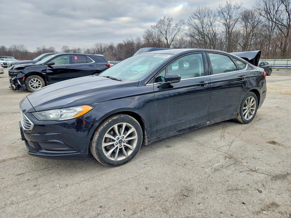 2017 Ford Fusion se