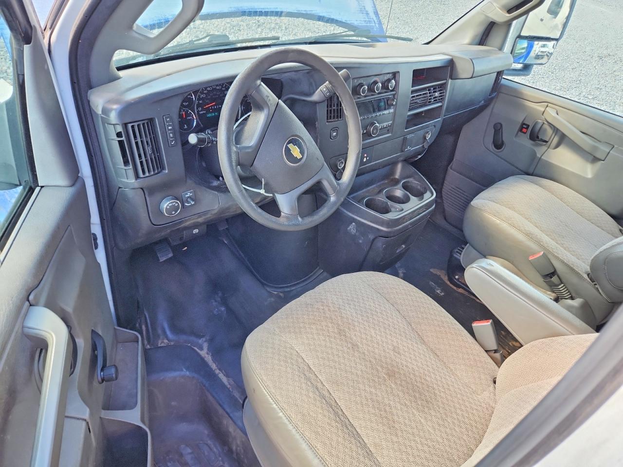 2017 Chev Rolet Express Utility / Service Truck
